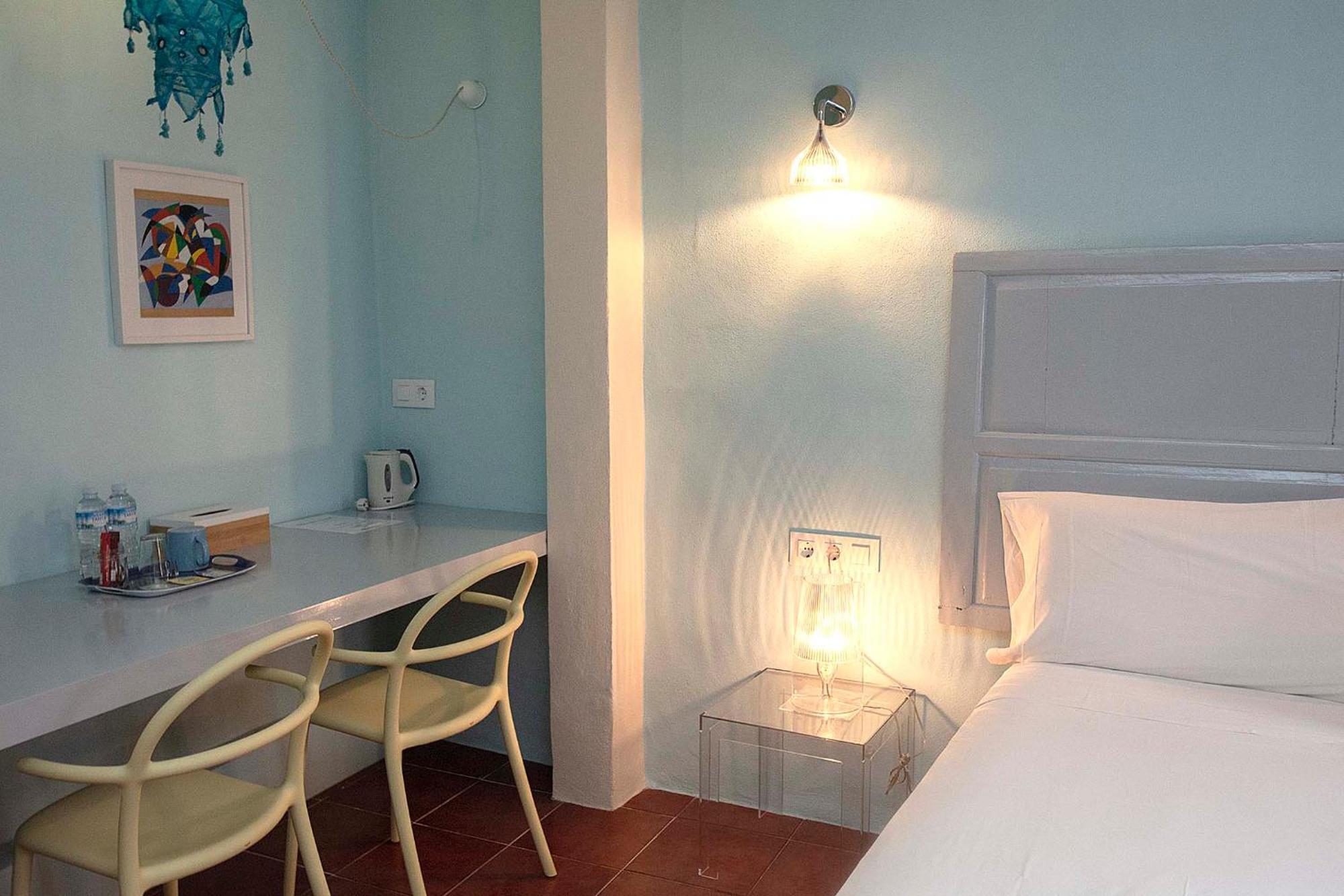Boutique Hotel Rifugioazul Ciutadella  Bagian luar foto